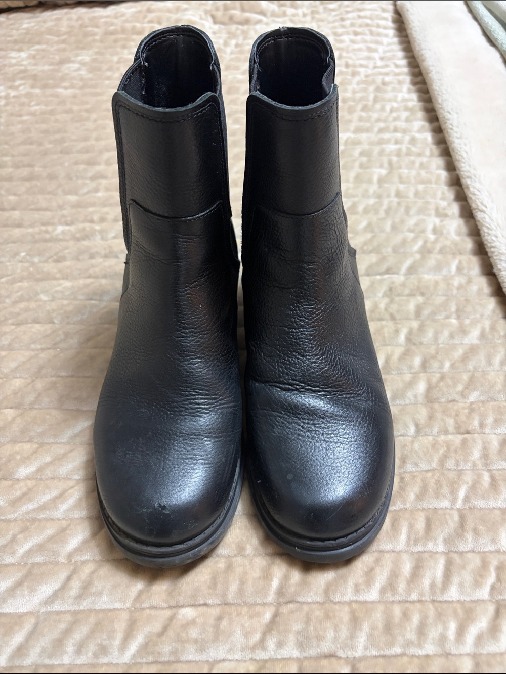 Cole Haan Black Leather women’s Chukka Boots